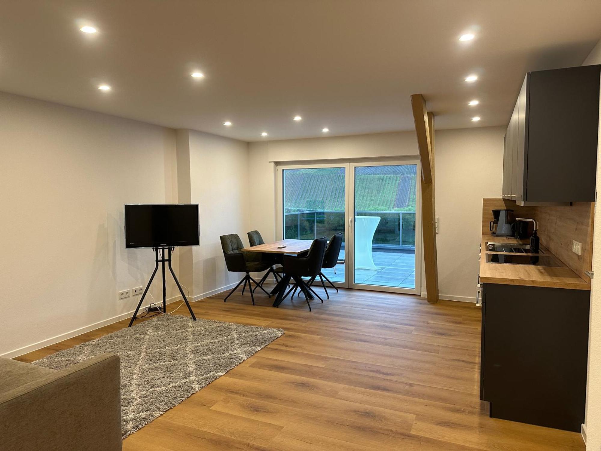 Moselappartements By Weingut Marco Adamy Lösnich エクステリア 写真